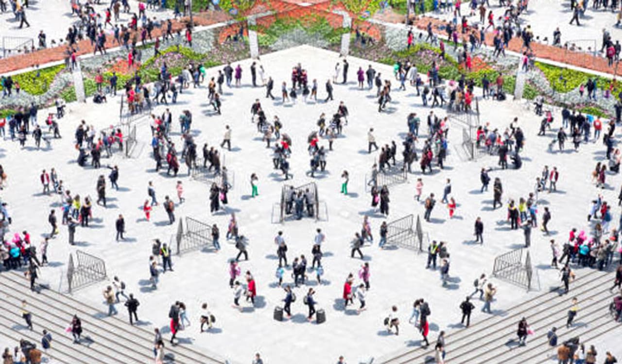 சீனாவின் மக்கள்தொகை நெருக்கடி சீனாவின் மக்கள்தொகை நெருக்கடி