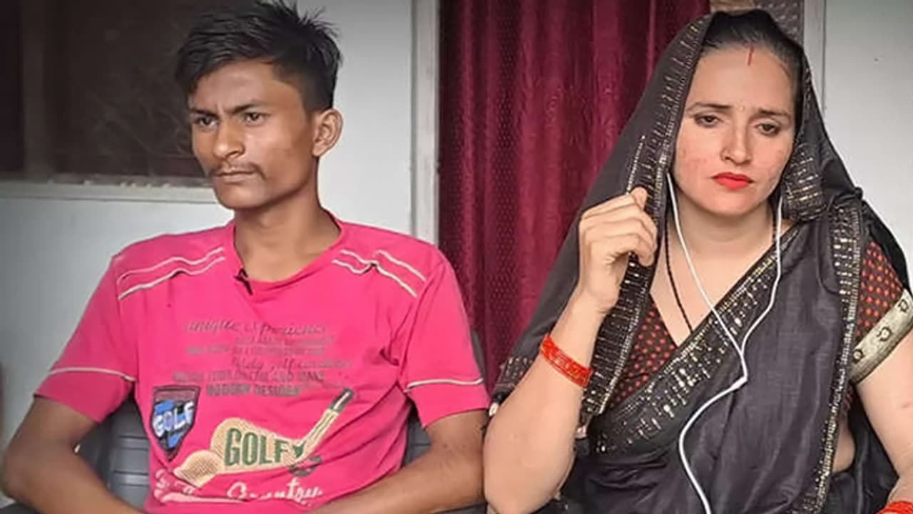 सवाल ATS ने दोनों पासपोर्ट दिखाते हुए सीमा हैदर से पूछा इनमें से असली कौन?