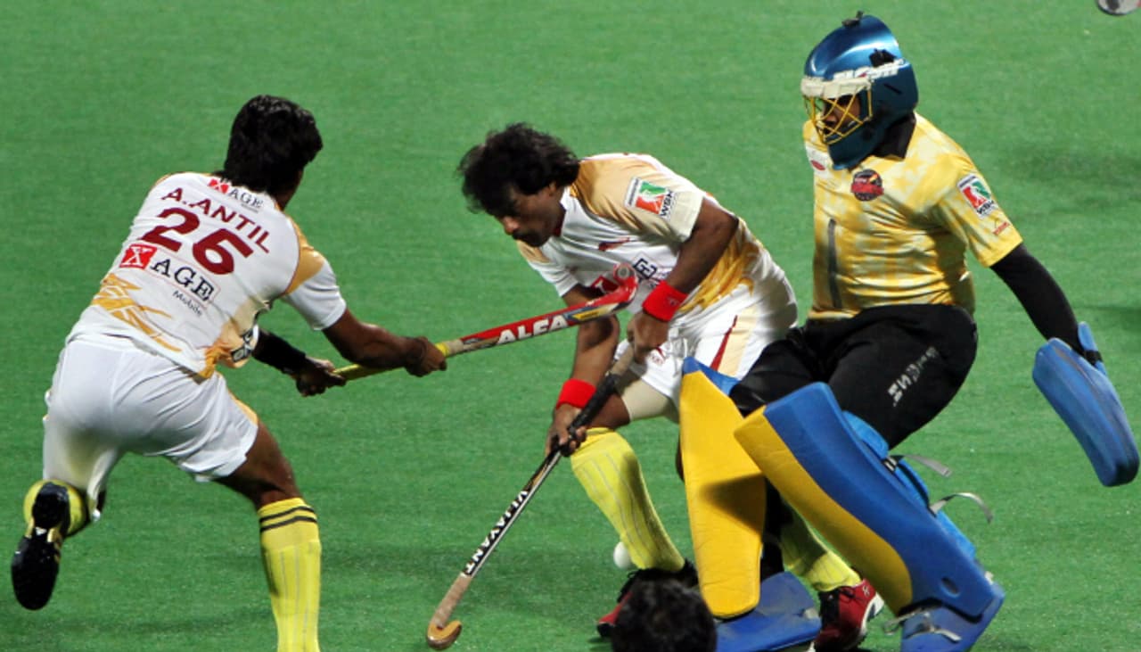 ভারতের পুরুষ হকি দলের হয়ে সবচেয়ে বেশি ম্যাচ খেলা অন্যতম খেলোয়াড় ধনরাজ পিল্লাই ভারতের পুরুষ হকি দলের হয়ে সবচেয়ে বেশি ম্যাচ খেলা অন্যতম খেলোয়াড় ধনরাজ পিল্লাই