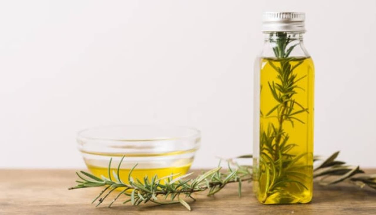rosemary oil rosemary oil