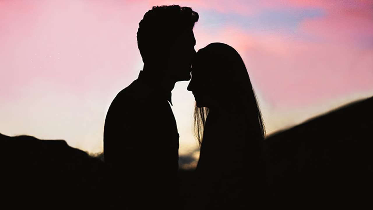 सपनों में आ रहा आपका एक्स तो हो सकते हैं ये कारण सपनों में आ रहा आपका एक्स तो हो सकते हैं ये कारण