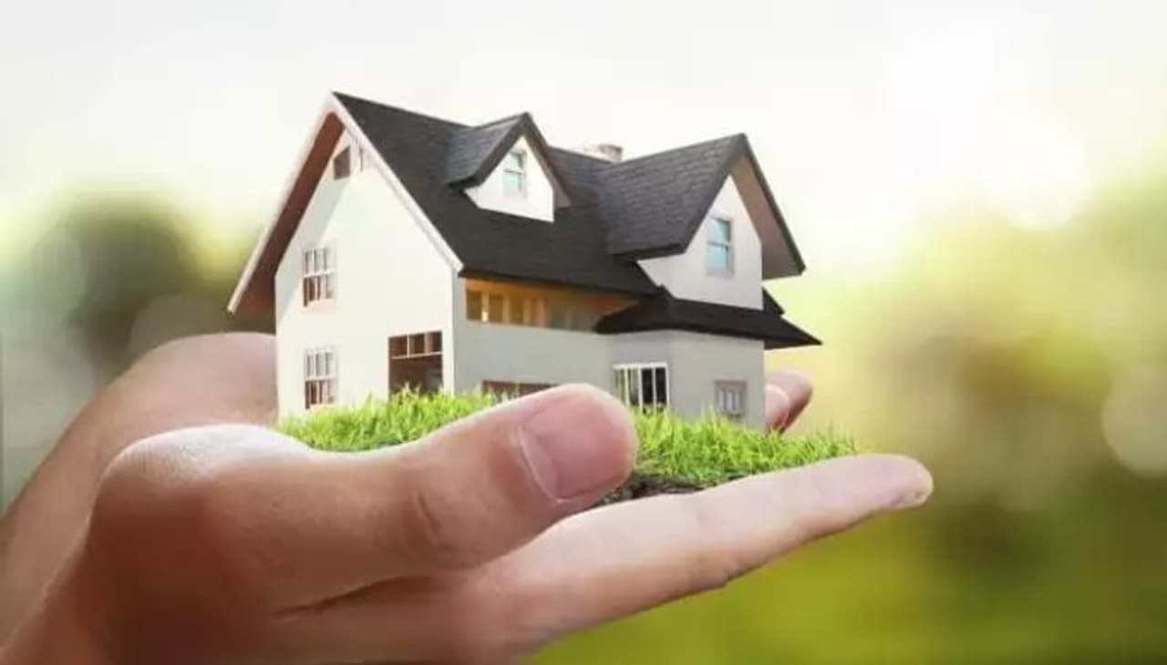 Flood damage insurance