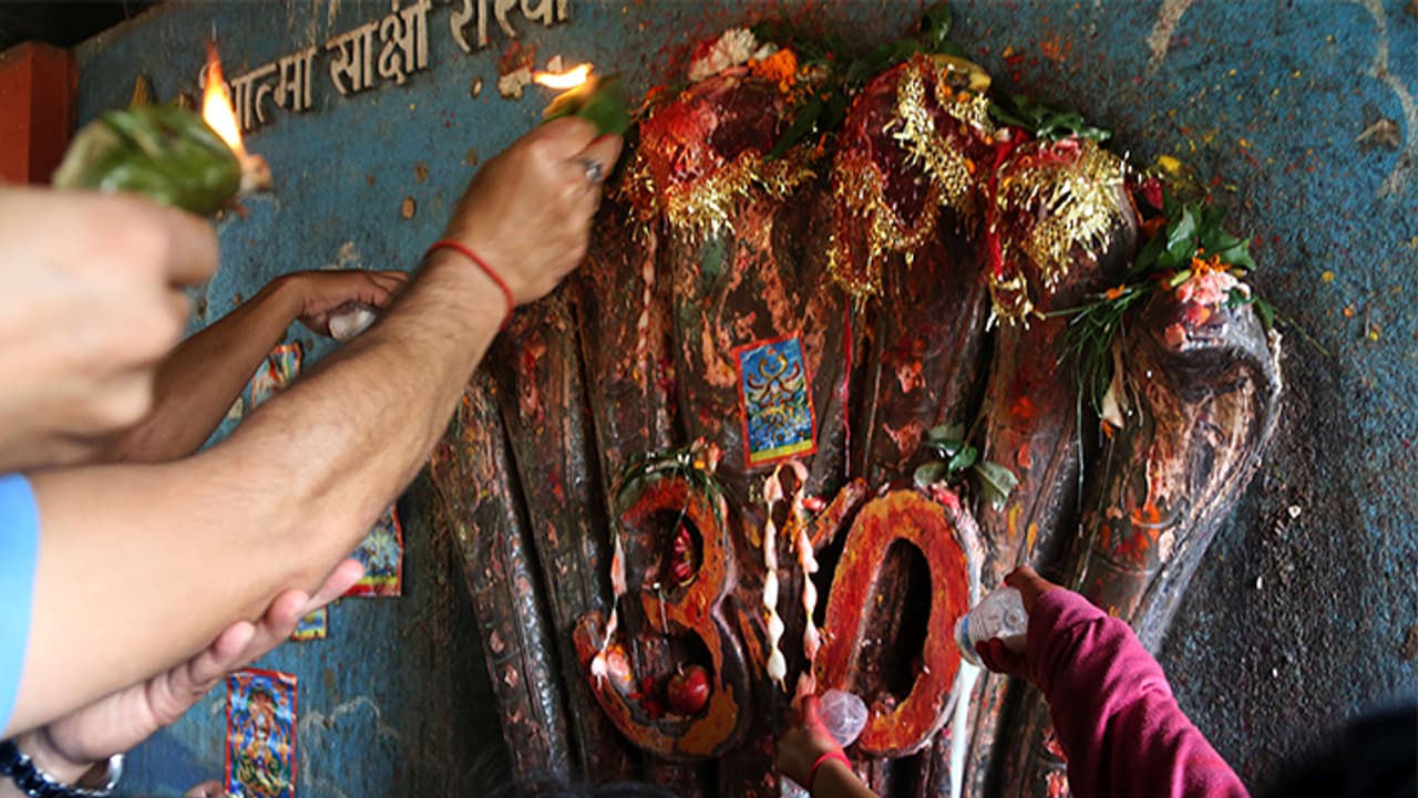 ये हैं प्रसिद्ध नाग मंदिर ये हैं प्रसिद्ध नाग मंदिर