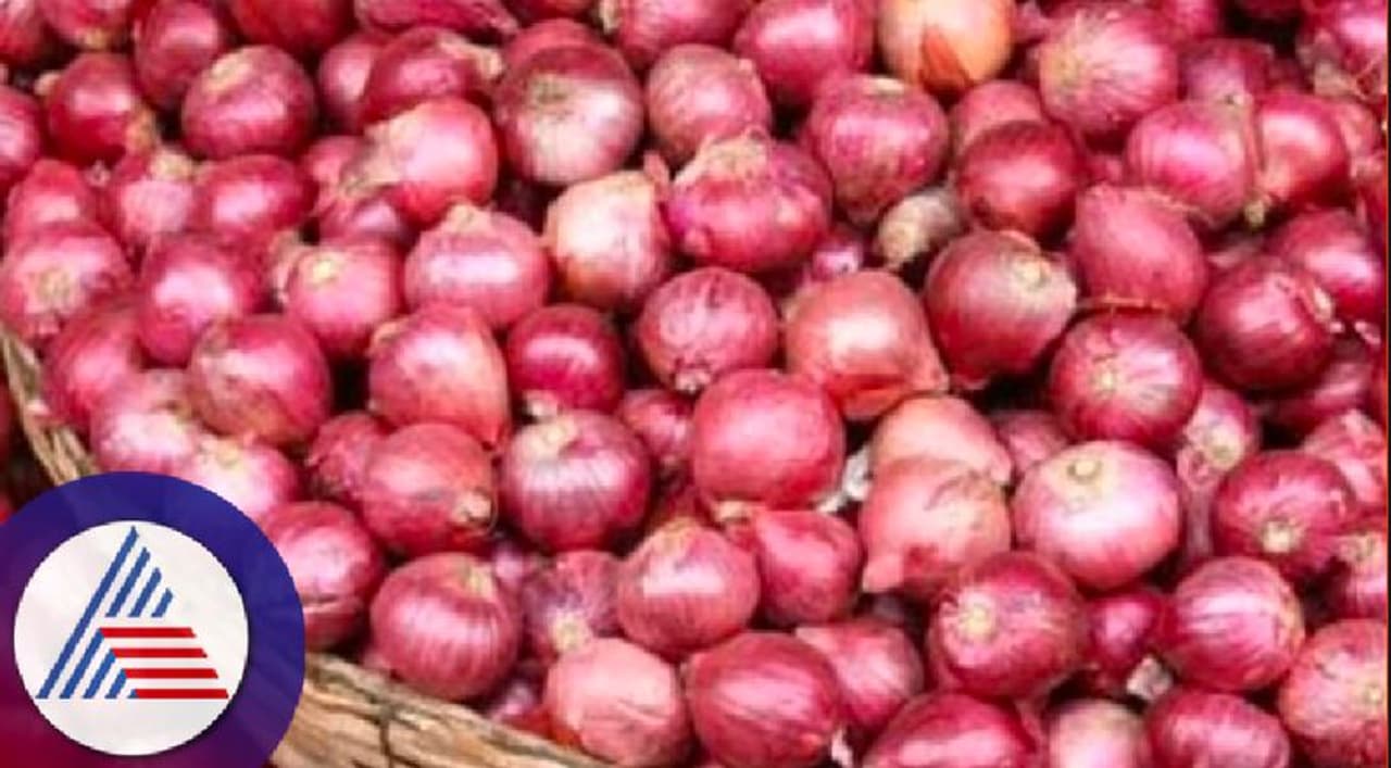 Onion price