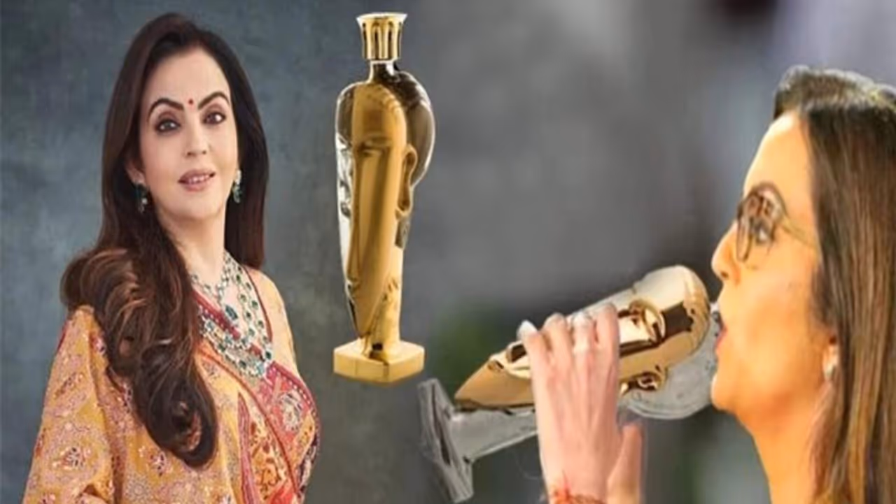 వాటర్ బాటిల్ ఖరీదు తెలిస్తే ఎవరైనా షాక్ అవ్వాల్సిందే.. వాటర్ బాటిల్ ఖరీదు తెలిస్తే ఎవరైనా షాక్ అవ్వాల్సిందే..