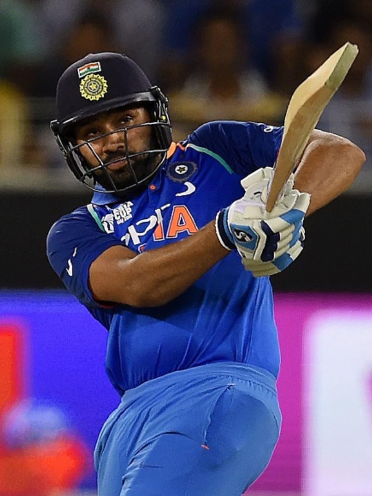 1. ರೋಹಿತ್ ಶರ್ಮಾ: 1. ರೋಹಿತ್ ಶರ್ಮಾ: