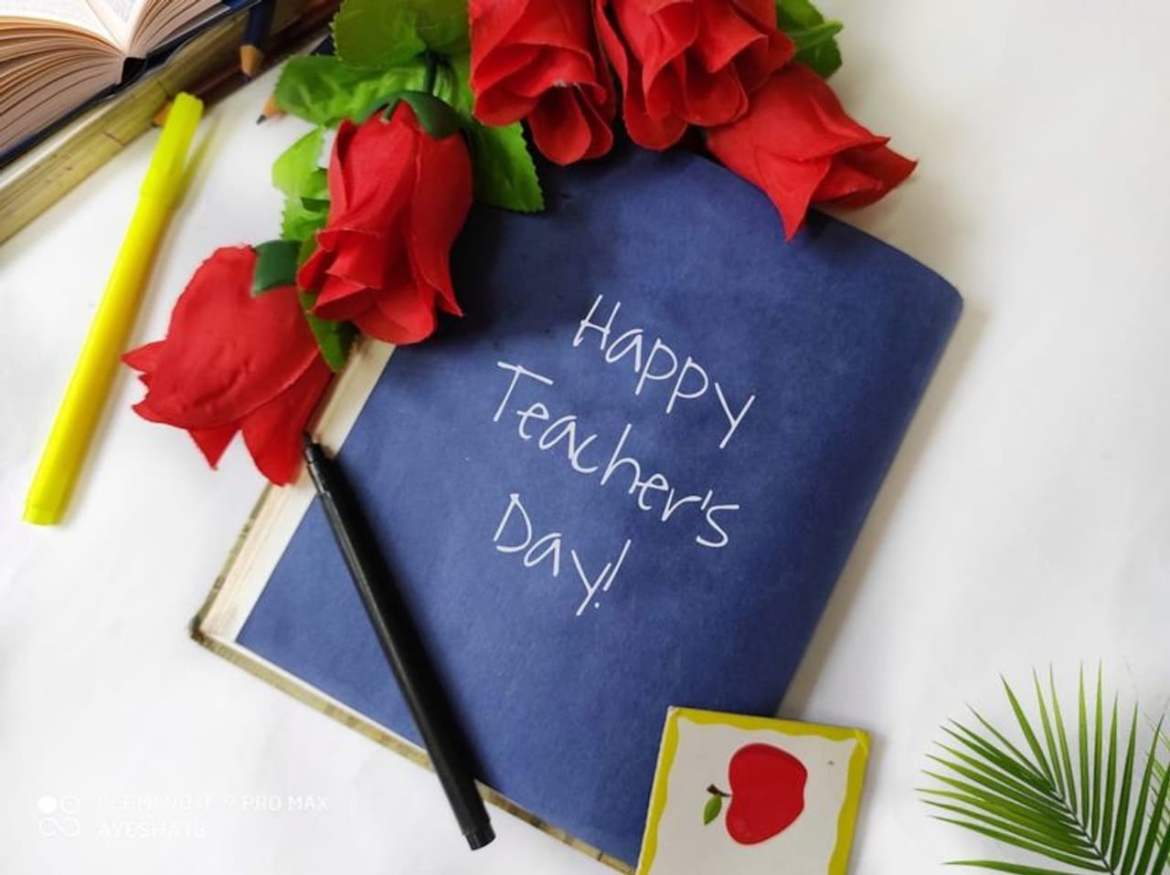 1. வாழ்த்து அட்டைகள் 1. வாழ்த்து அட்டைகள்