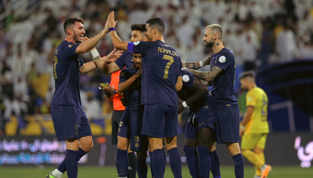 লিওনেল মেসির সঙ্গে আর কোনও প্রতিদ্বন্দ্বিতা নেই, দাবি ক্রিশ্চিয়ানো রোনাল্ডোর লিওনেল মেসির সঙ্গে আর কোনও প্রতিদ্বন্দ্বিতা নেই, দাবি ক্রিশ্চিয়ানো রোনাল্ডোর