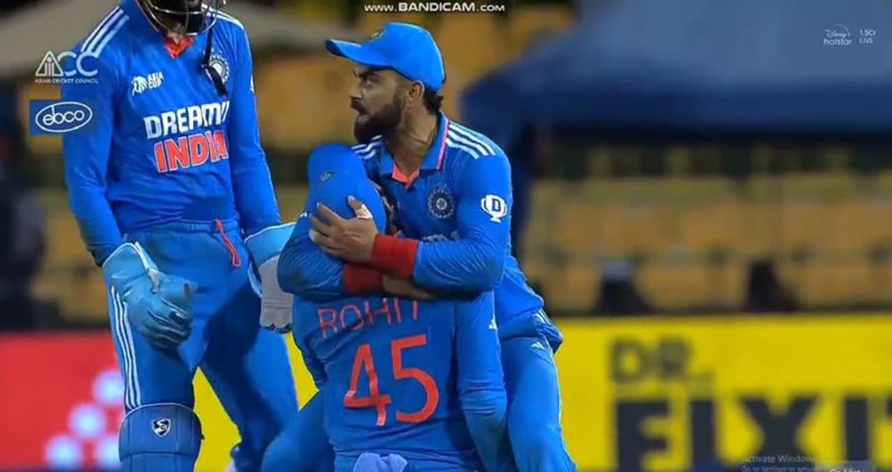 Kohli Rohit hug Kohli Rohit hug