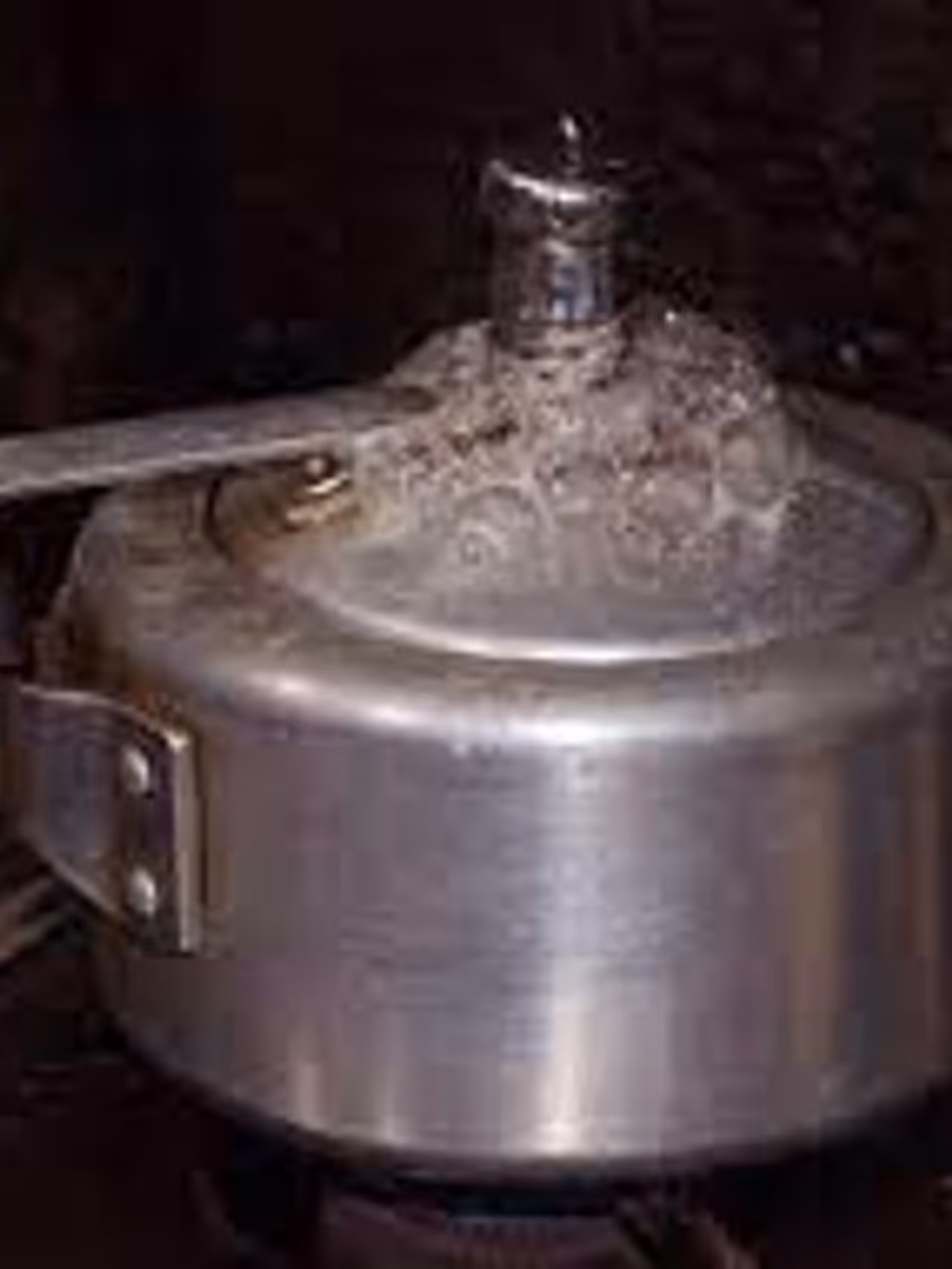 pressure cooker pressure cooker