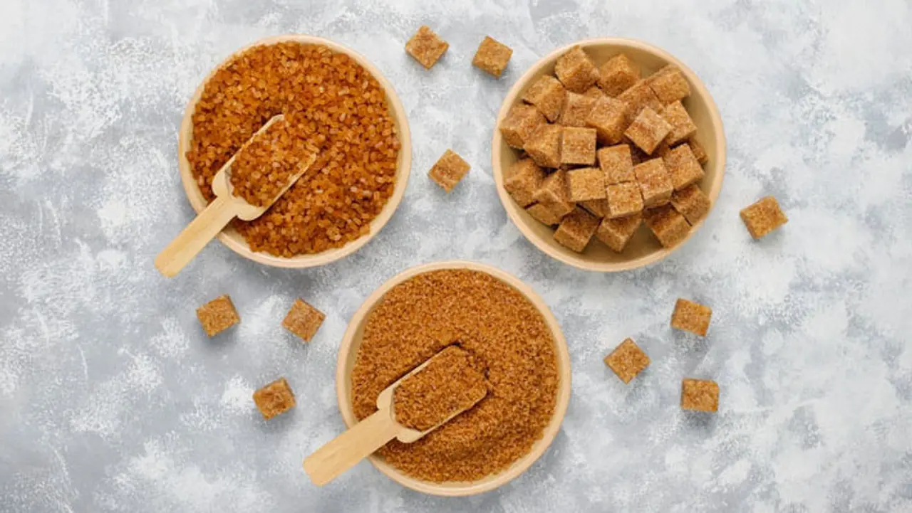 सुपरफूड गुड़ के 8 सबसे बड़े फायदे