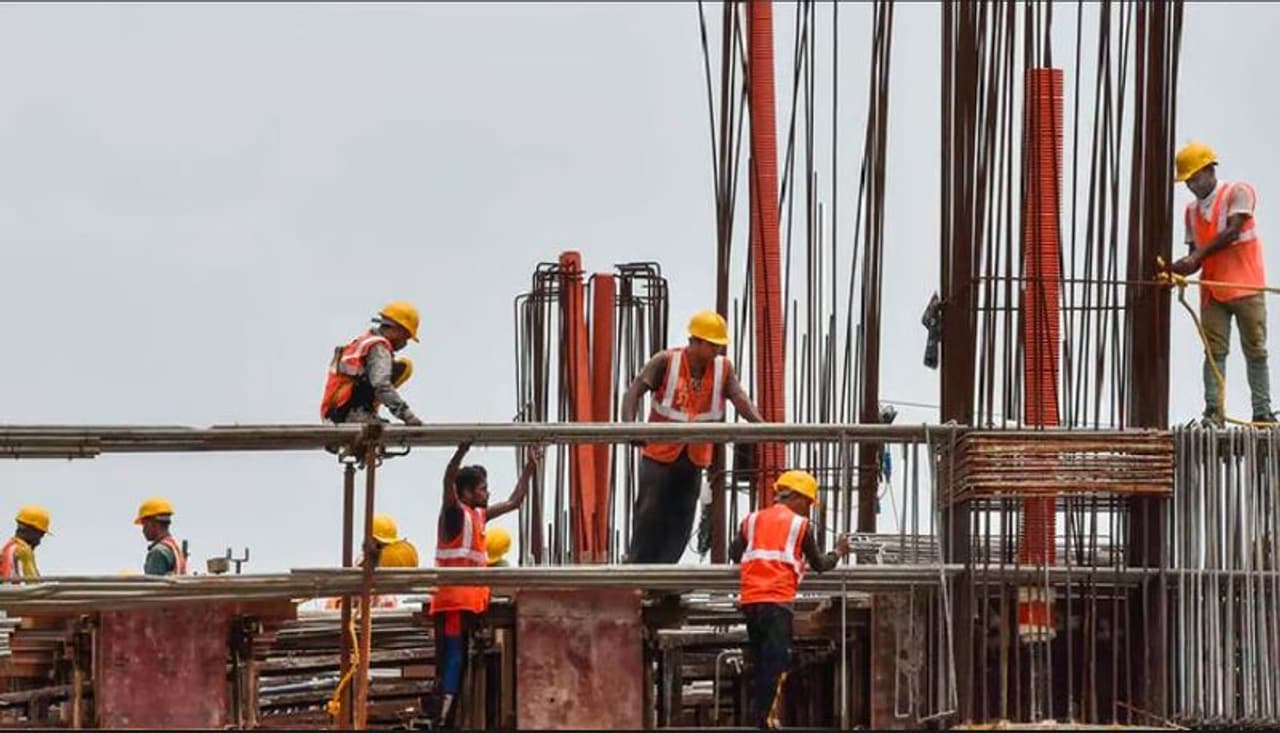 बांधकाम कामगारांसाठी आनंदाची बातमी! 