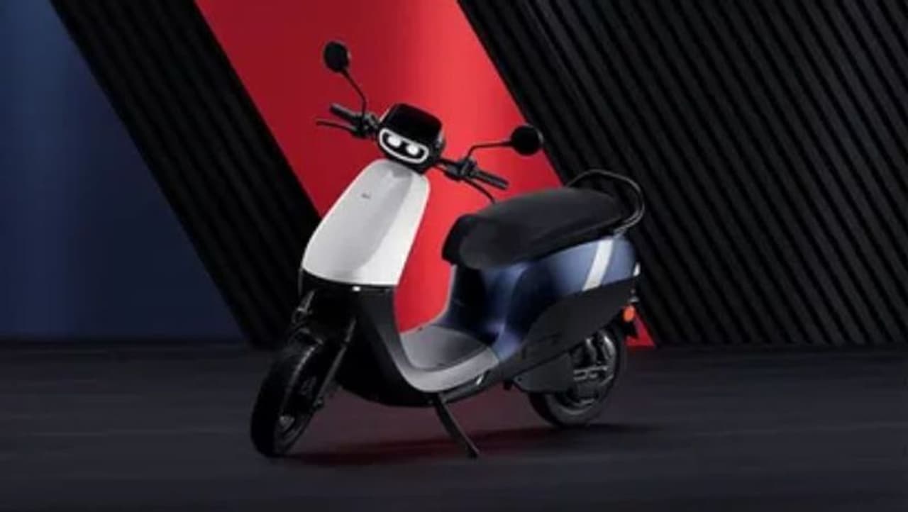 Top 5 Electric Scooters in India Top 5 Electric Scooters in India