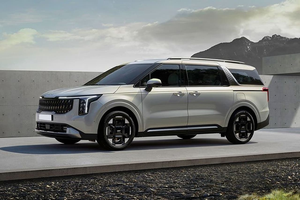 New Kia Carnival Facelift MPV 2024 New Kia Carnival Facelift MPV 2024