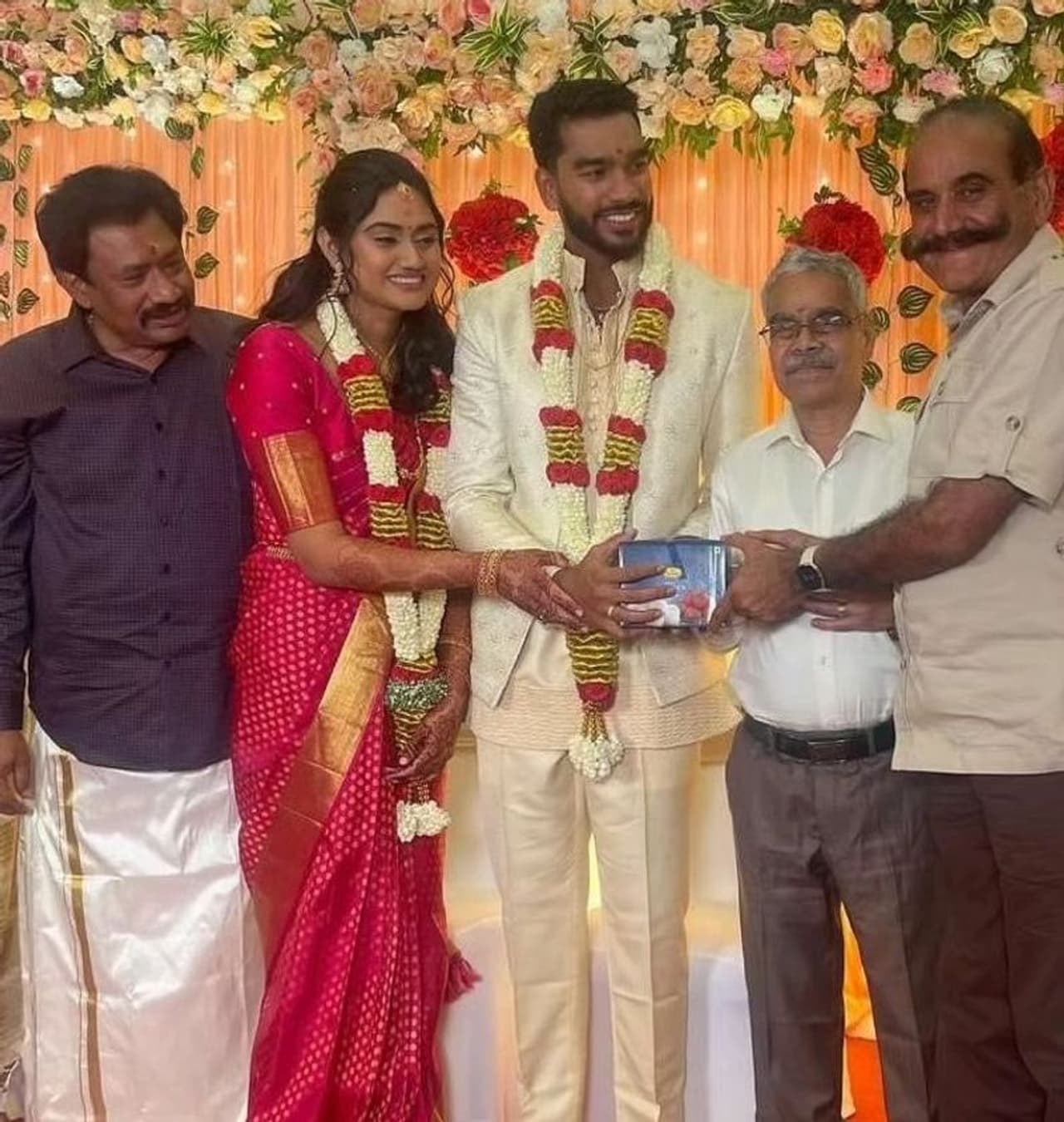 Venkatesh Iyer Weds Shruti Raghunathan Venkatesh Iyer Weds Shruti Raghunathan