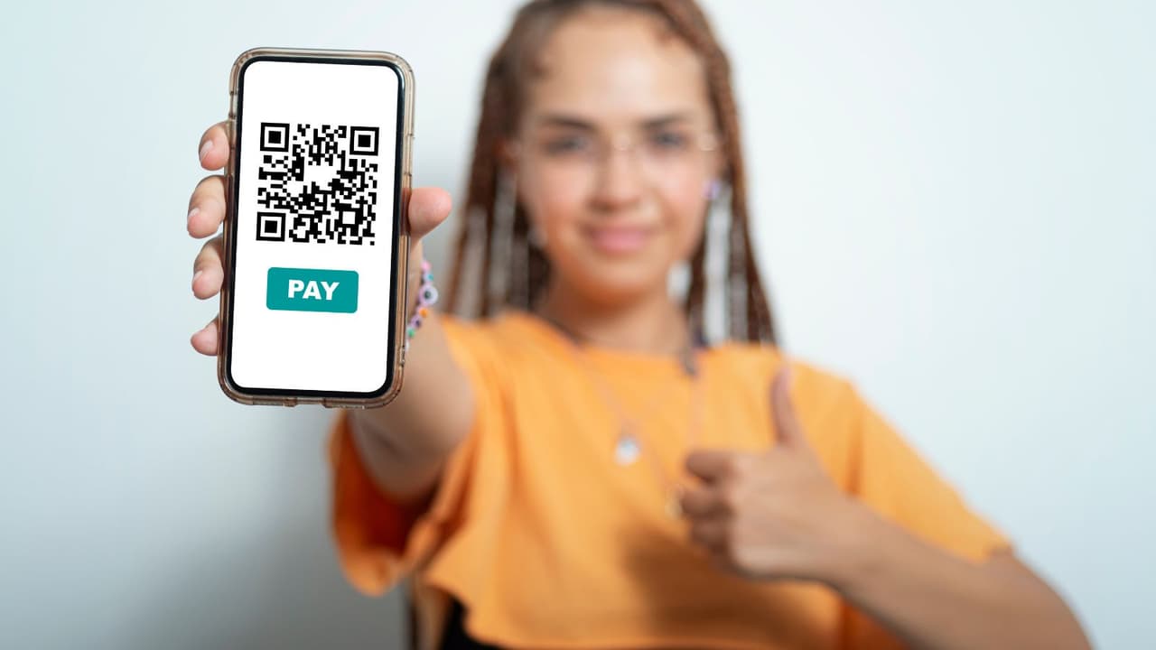 क्युआर पेमेंटसाठी स्मार्ट टिप्स क्युआर पेमेंटसाठी स्मार्ट टिप्स