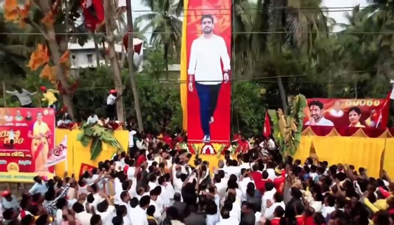 మూడు వేల కి.మీ. చేరిన లోకేష్ పాదయాత్ర: ఇక టార్గెట్ జగన్ మూడు వేల కి.మీ. చేరిన లోకేష్ పాదయాత్ర: ఇక టార్గెట్ జగన్