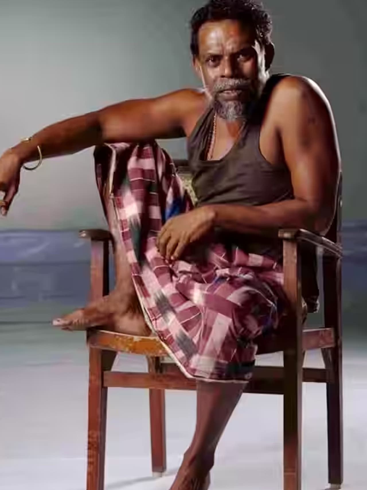 Vinayakan has apologized after his controversial Video