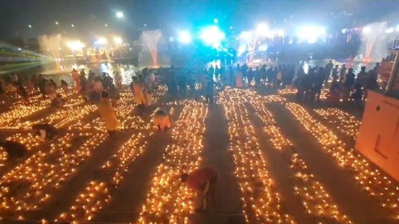 वैदिक काळातील अग्नीचे महत्त्व वैदिक काळातील अग्नीचे महत्त्व
