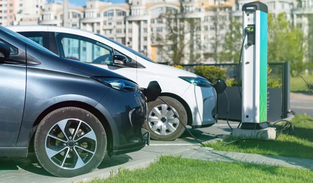 13000 ಎಲೆಕ್ಟ್ರಿಕ್ ವಾಹನ ನೋಂದಣಿ 13000 ಎಲೆಕ್ಟ್ರಿಕ್ ವಾಹನ ನೋಂದಣಿ