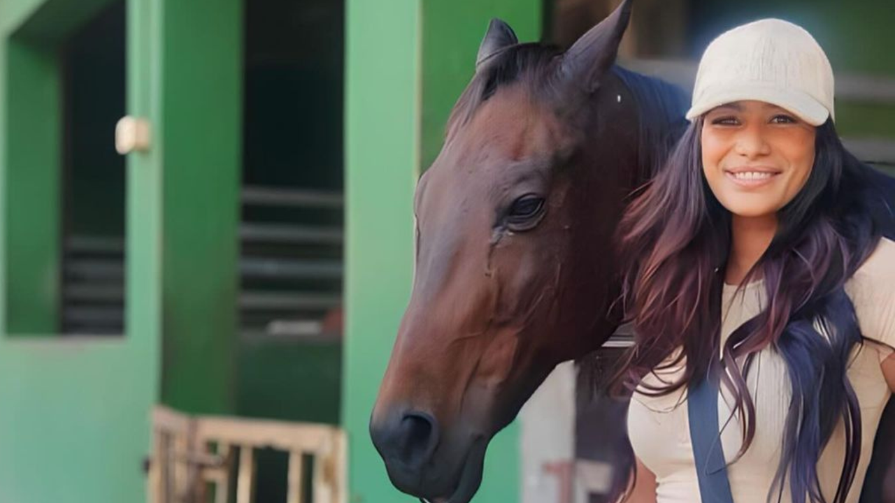 पूनम पांडेचे अकस्मात निधन पूनम पांडेचे अकस्मात निधन