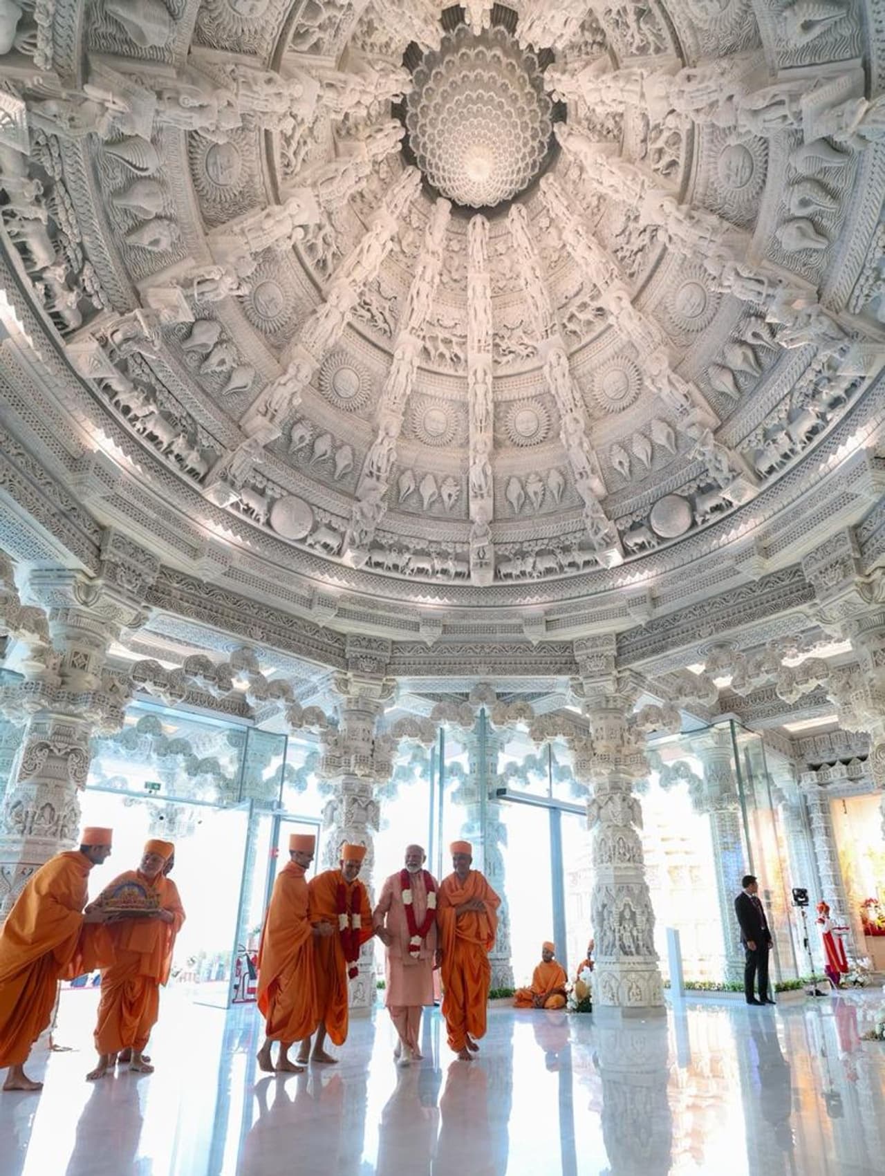 abu dhabi hindu temple
