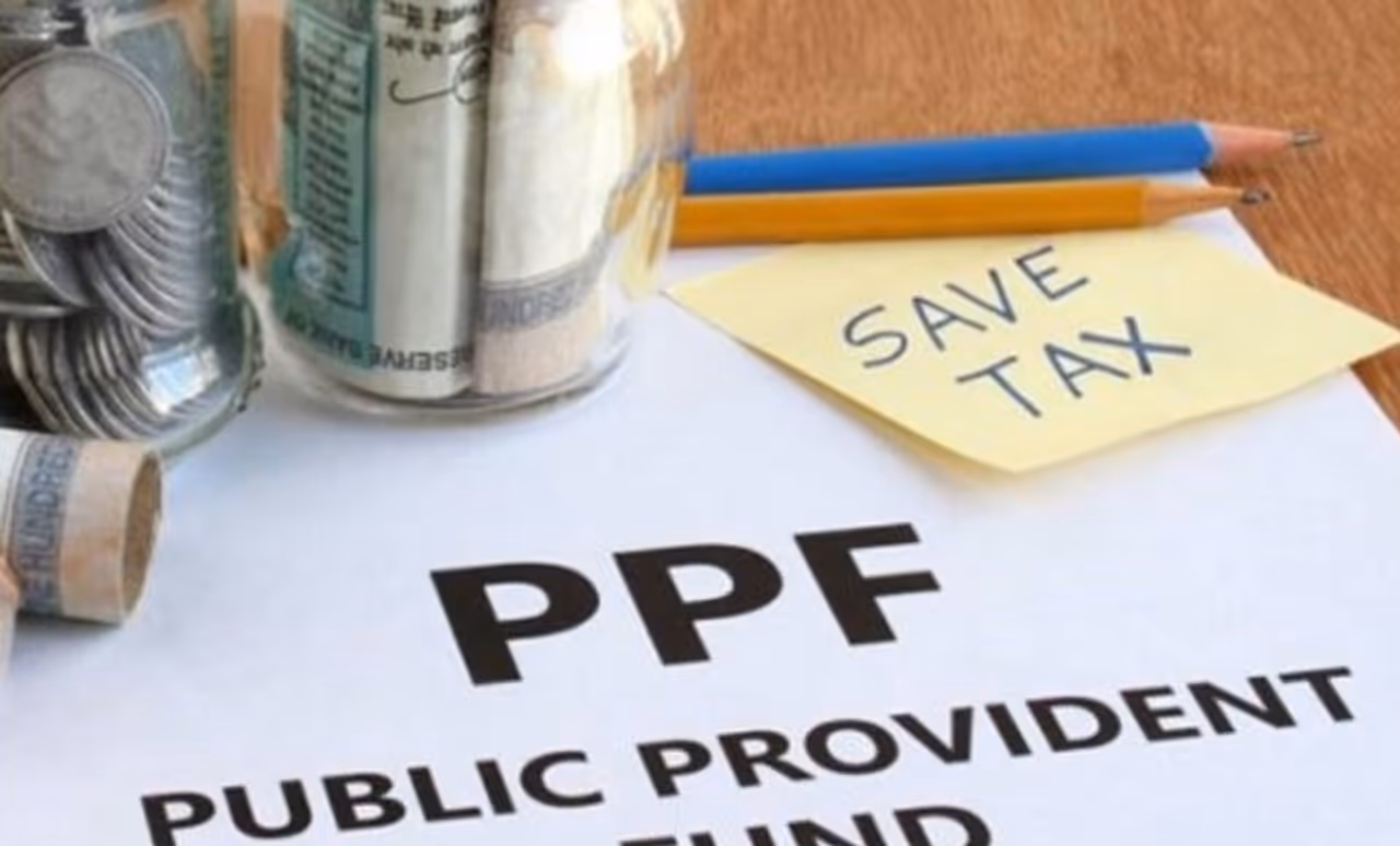 500 से 1.5 लाख रुपये तक हर साल कर सकते हैं इनवेस्ट 500 से 1.5 लाख रुपये तक हर साल कर सकते हैं इनवेस्ट