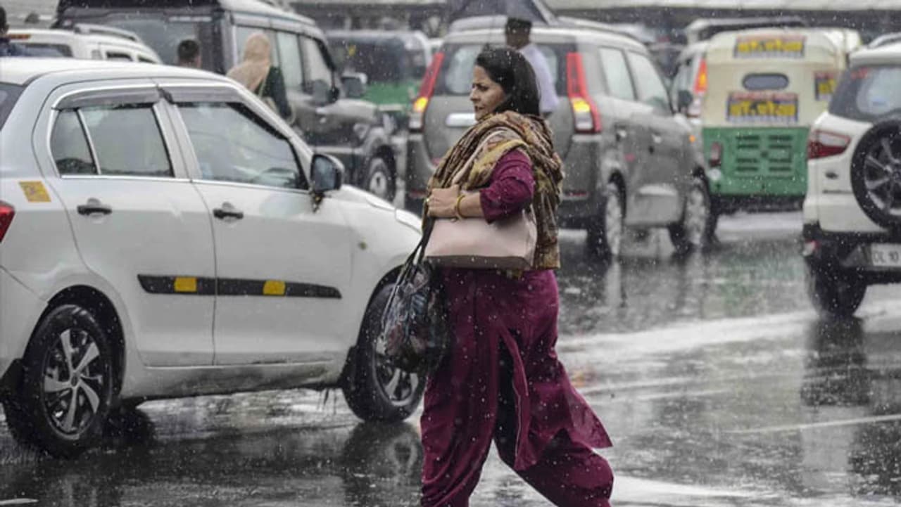 কলকাতায় বৃষ্টি কলকাতায় বৃষ্টি