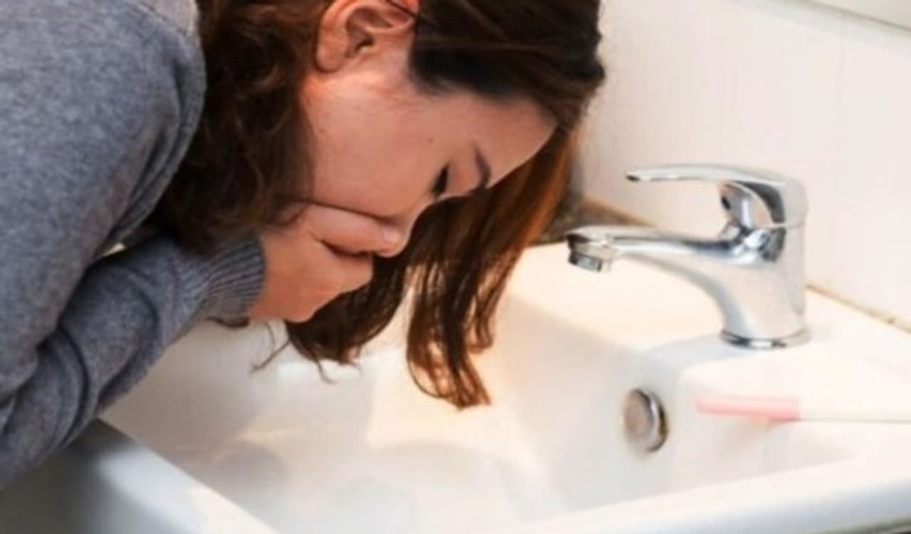 माउथ फ्रेशनर खाकर उल्टियां करने लगे लोग माउथ फ्रेशनर खाकर उल्टियां करने लगे लोग