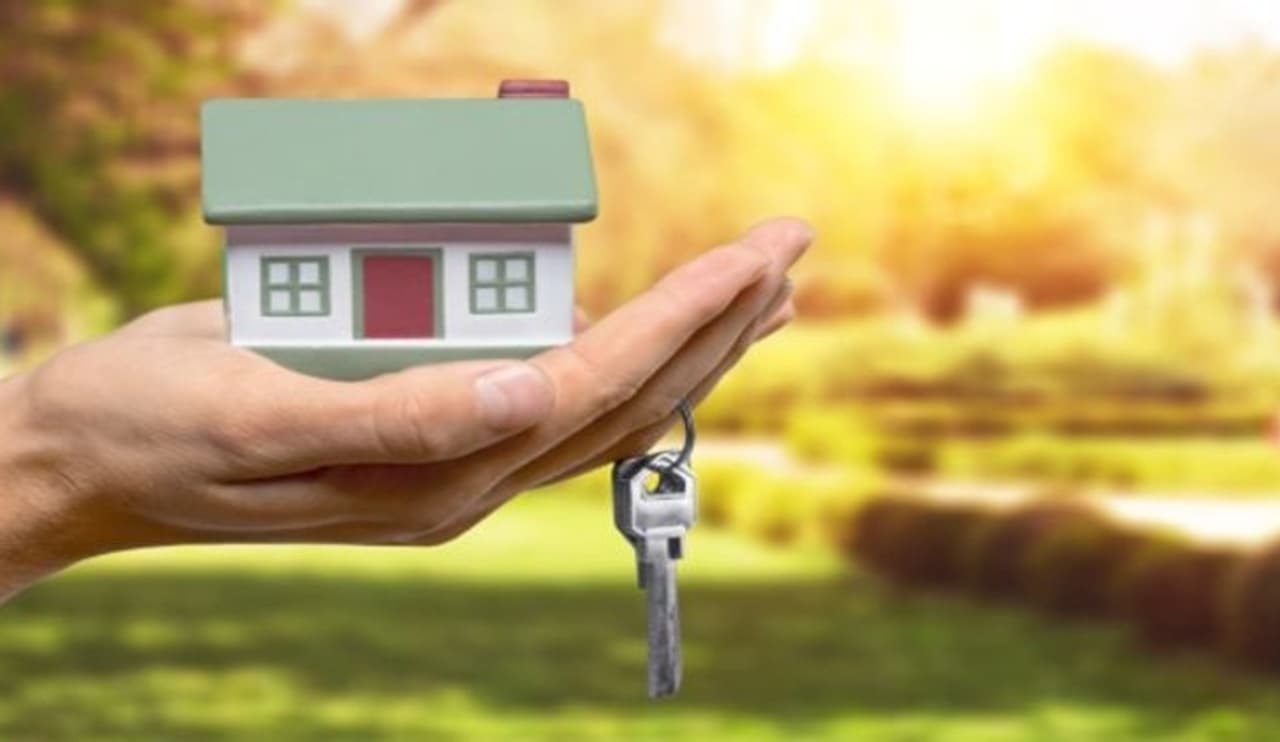 घर खरीदते समय लोकेशन पर विशेष ध्यान दें