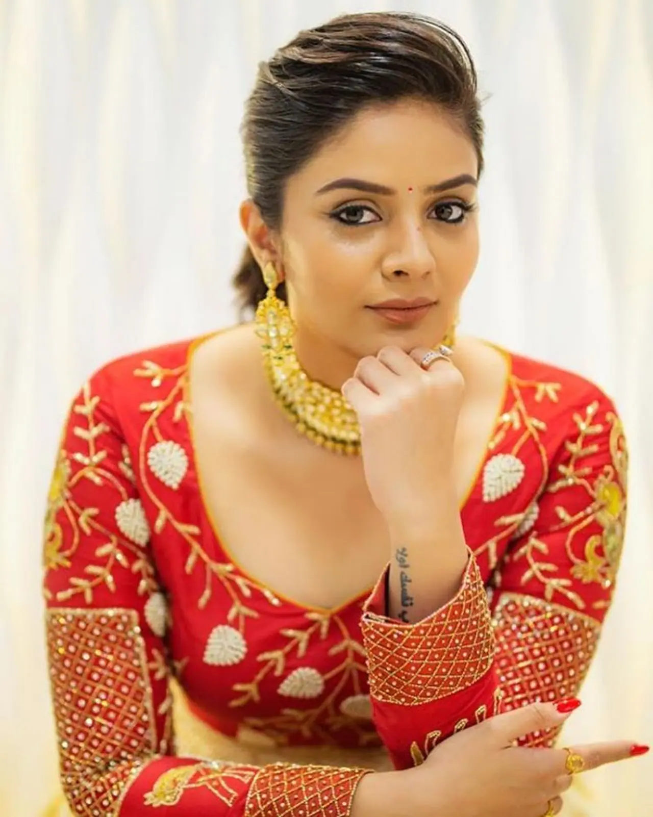 Sreemukhi Sreemukhi