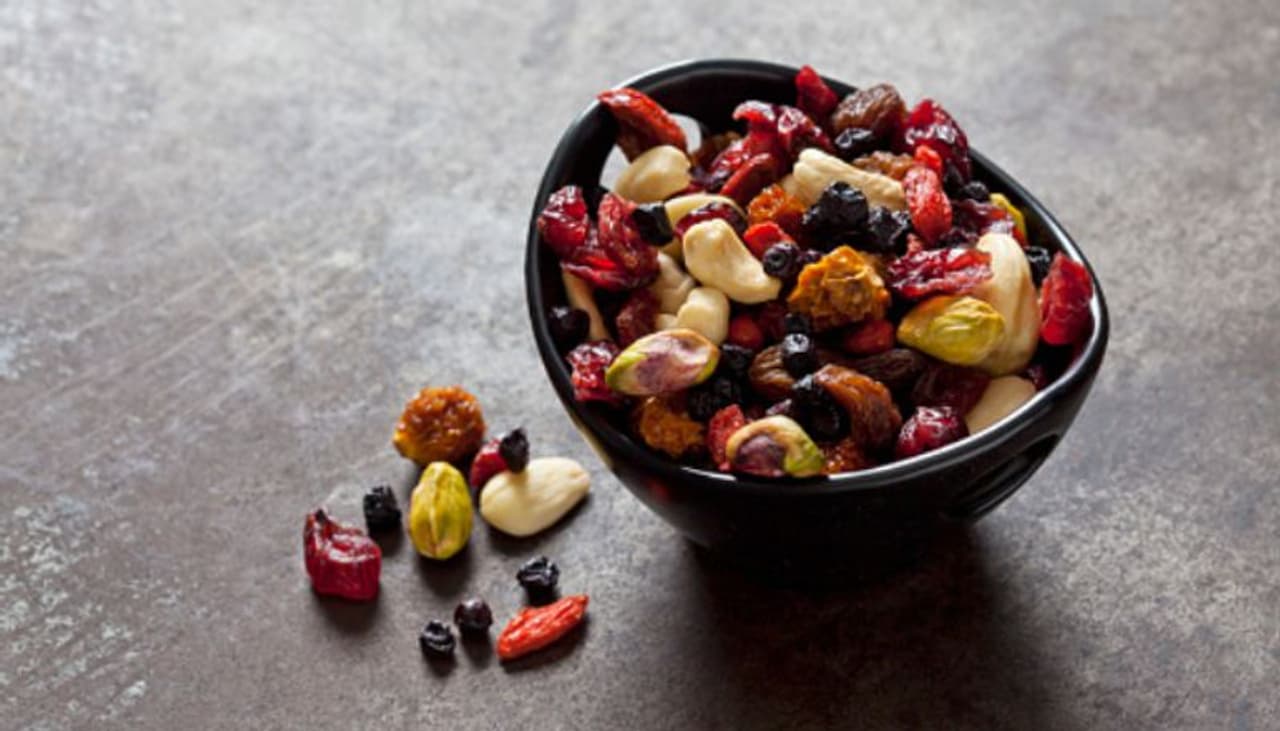 Nuts Health Benefits in Tamil