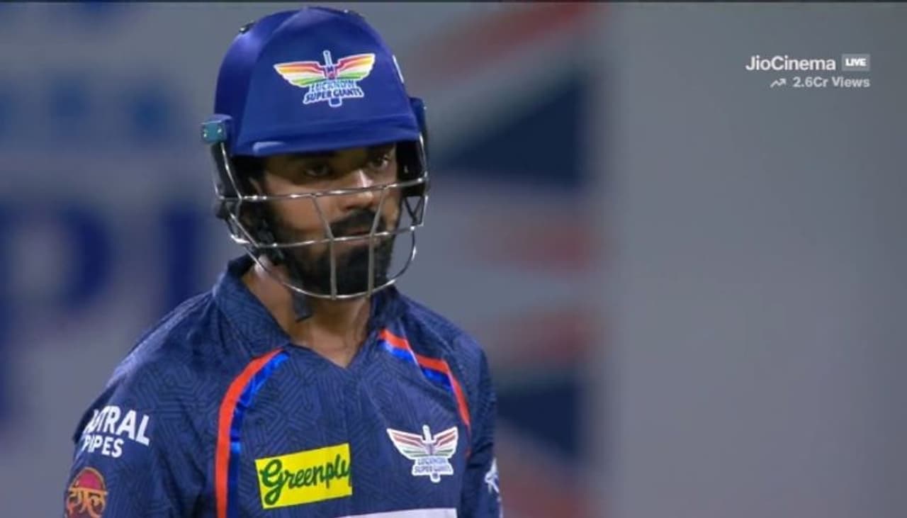 Lucknow Super Giants sets 164 runs target for Gujarat Titans Lucknow Super Giants sets 164 runs target for Gujarat Titans