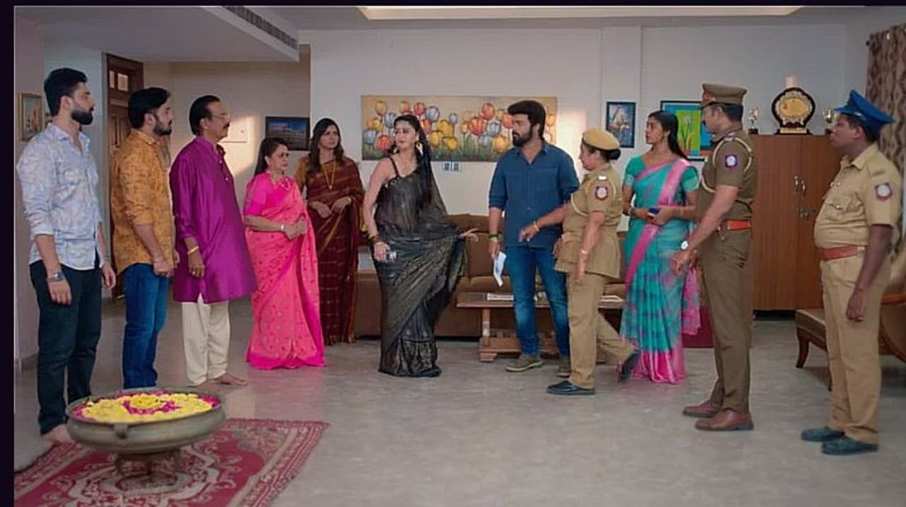 Karthigai deepam serial Karthigai deepam serial