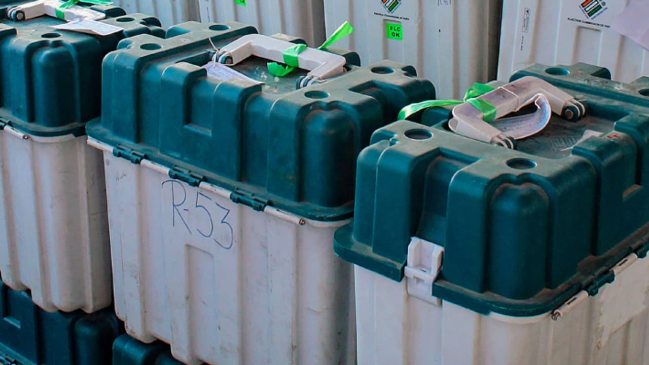 EVM इस्तेमाल करने का फैसला