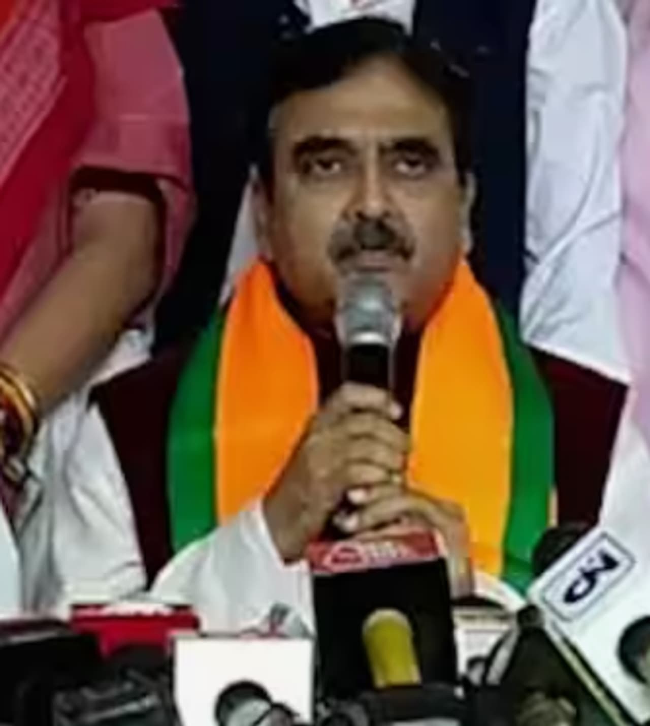 আদালতে অভিজিৎ আদালতে অভিজিৎ