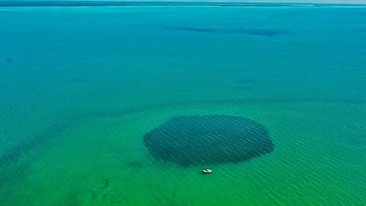 ताम जा ब्लू होल