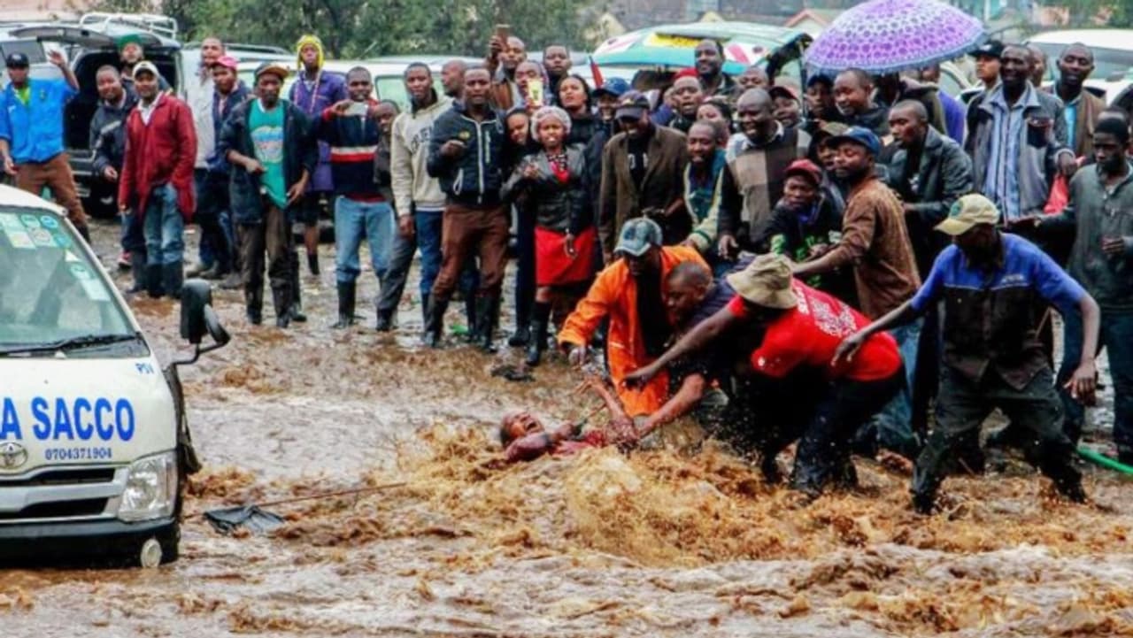 केन्या में बाढ़ की मार केन्या में बाढ़ की मार