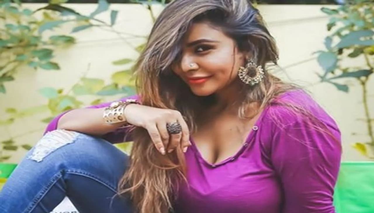 Actress Sri Actress Sri