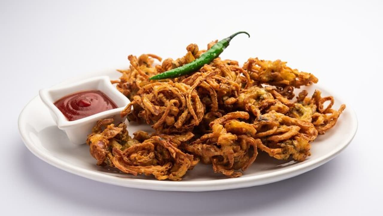 Onion Pakora Recipe