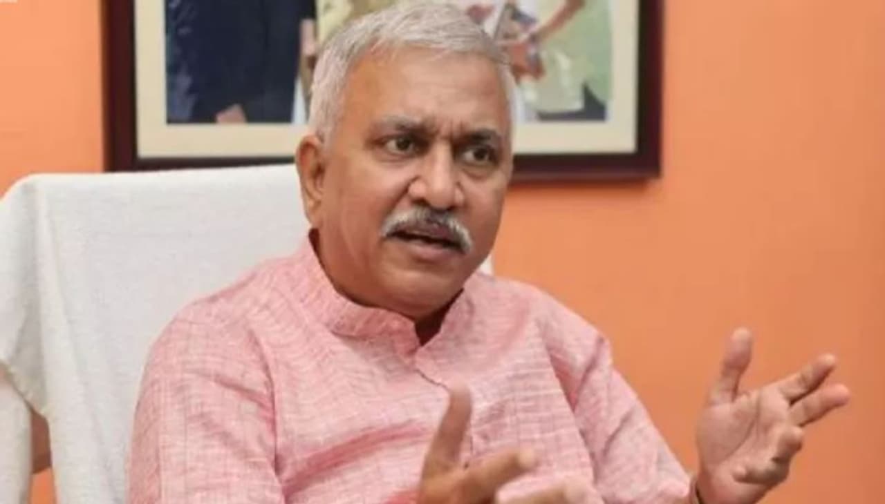 நாராயணன் திருப்பதி 