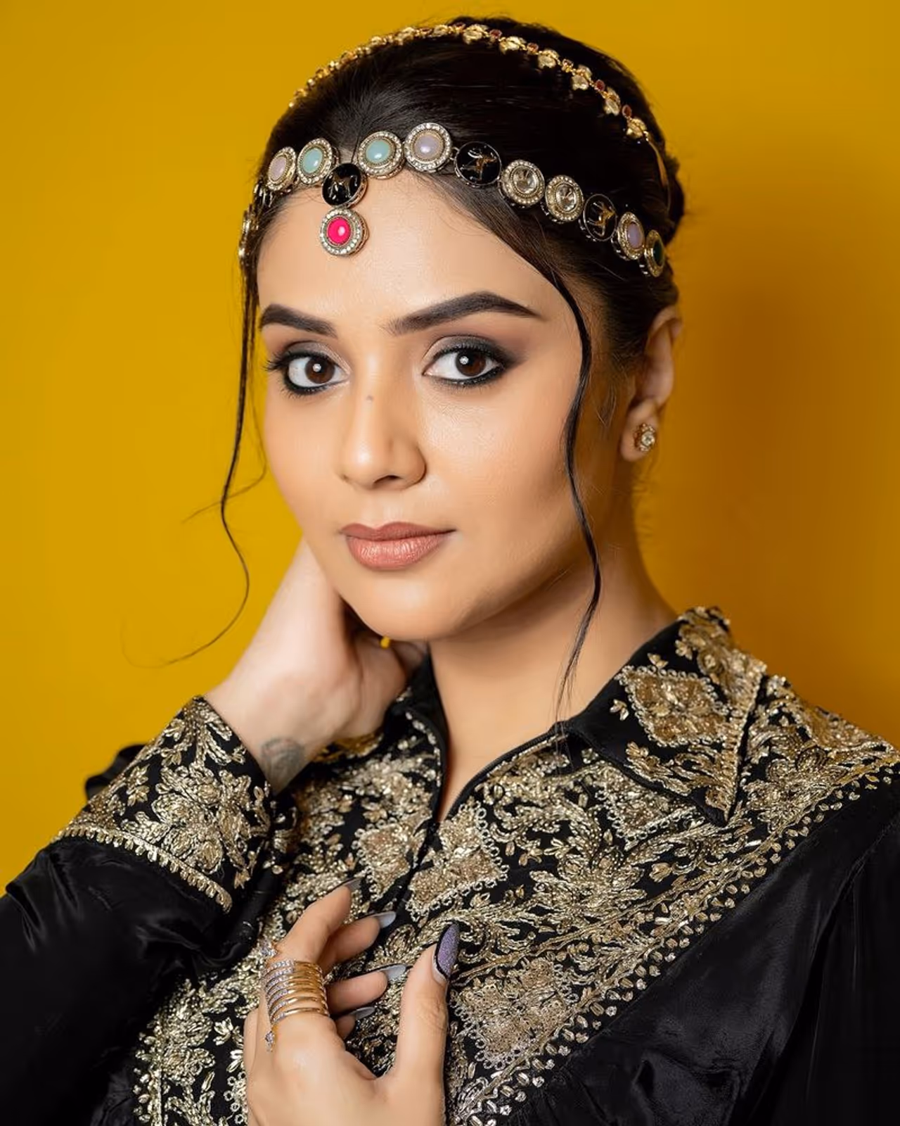 pics sreemukhi insta pics sreemukhi insta