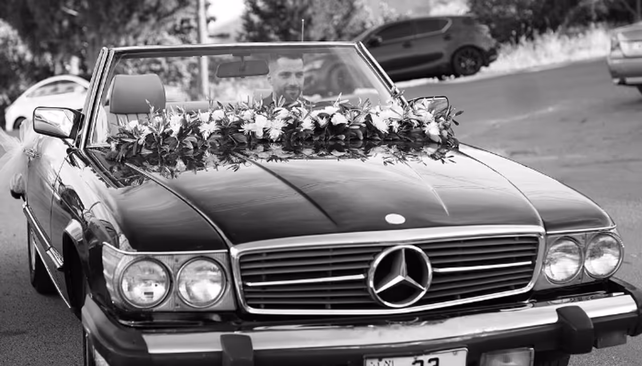 ইস্টবেঙ্গলের সতীর্থরা যখন কলকাতায় প্রাক মরসুম প্রস্তুতিতে ব্যস্ত, তখন বিয়ে সেরে নিলেন হিজাজি মাহের ইস্টবেঙ্গলের সতীর্থরা যখন কলকাতায় প্রাক মরসুম প্রস্তুতিতে ব্যস্ত, তখন বিয়ে সেরে নিলেন হিজাজি মাহের