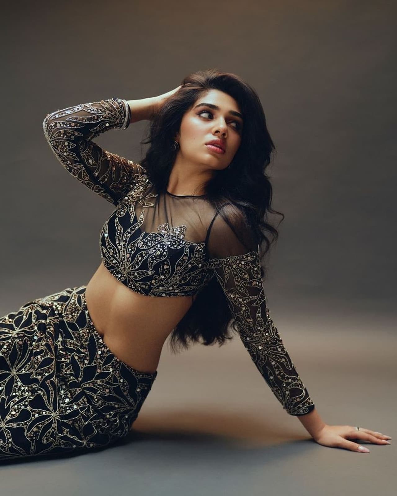 krithi shetty