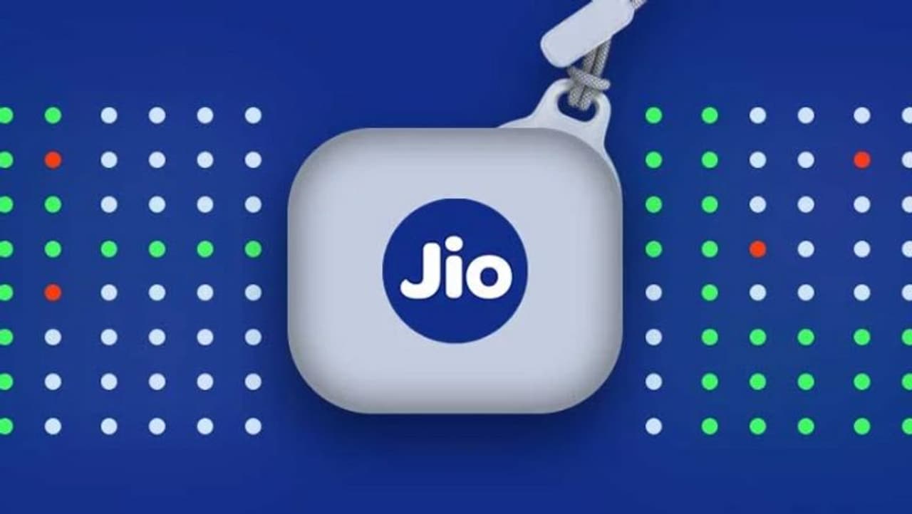 Jio Two in One Offer: 800+ சேனல்கள், 13 OTT தளங்கள்!! Jio Two in One Offer: 800+ சேனல்கள், 13 OTT தளங்கள்!!