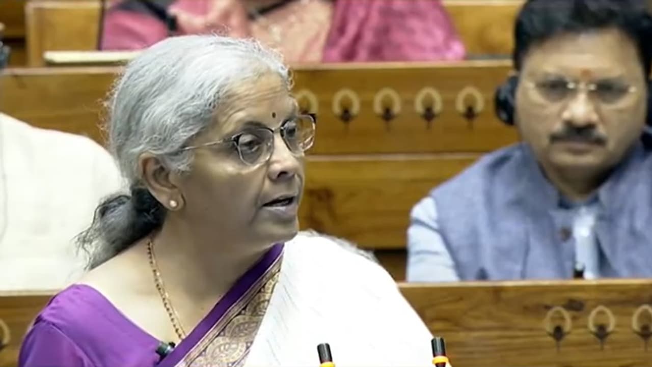 అధిక వృద్ధి, ఉపాధి కల్పన