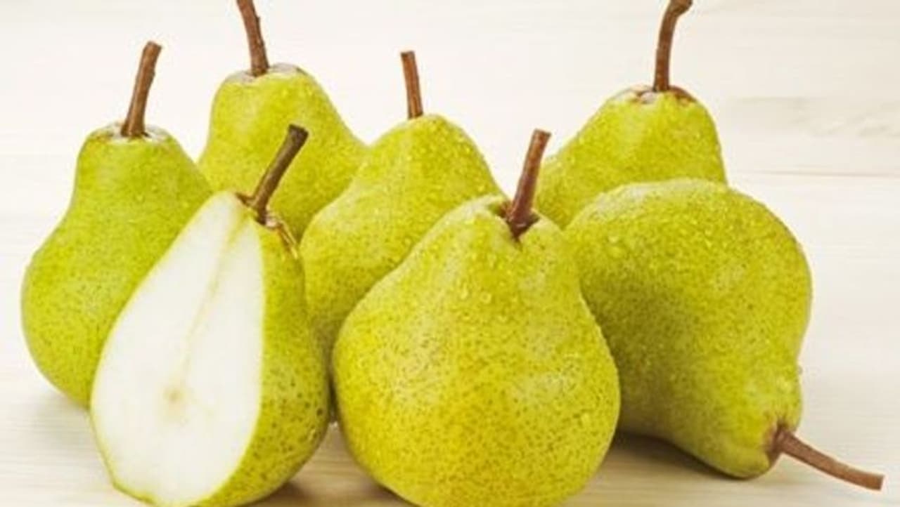 फाइबप से भरपूर नाशपाति