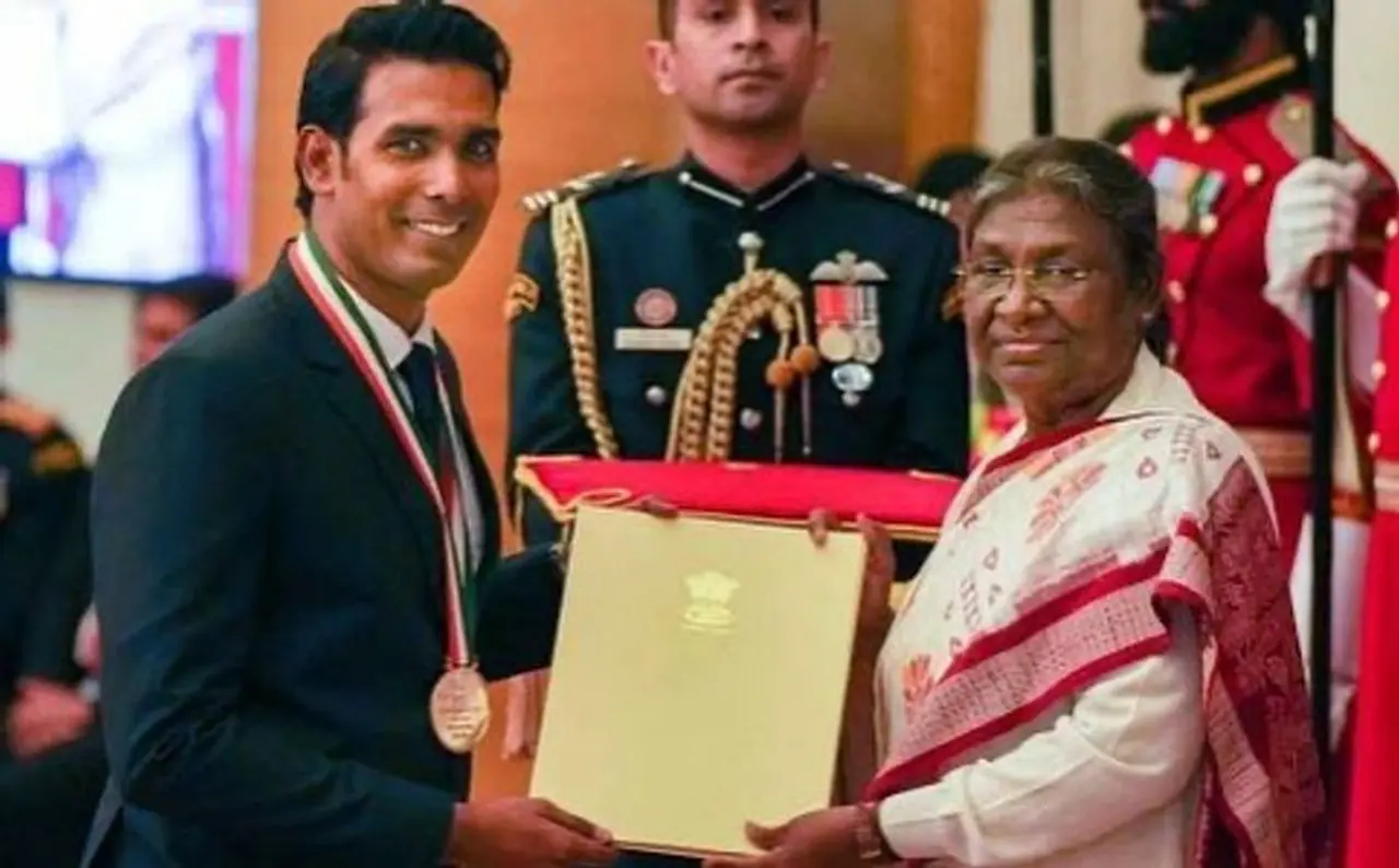 சரத் கமல்