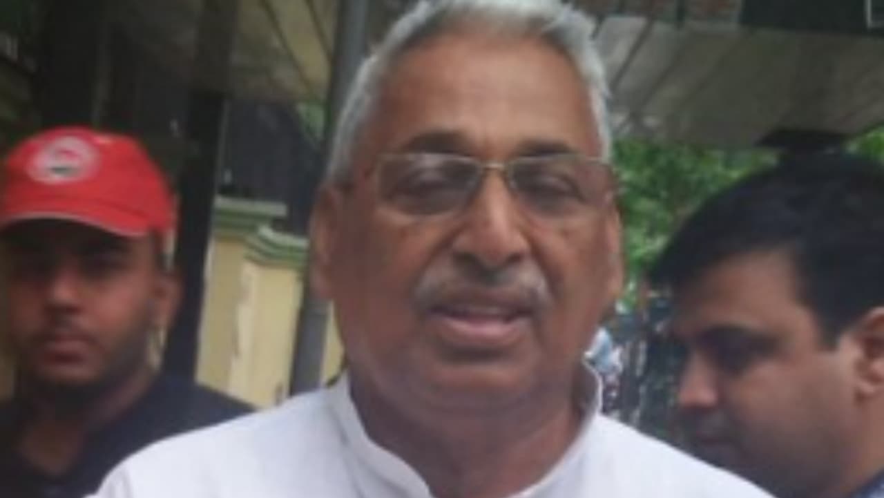 माता प्रसाद पांडेय का जन्म 