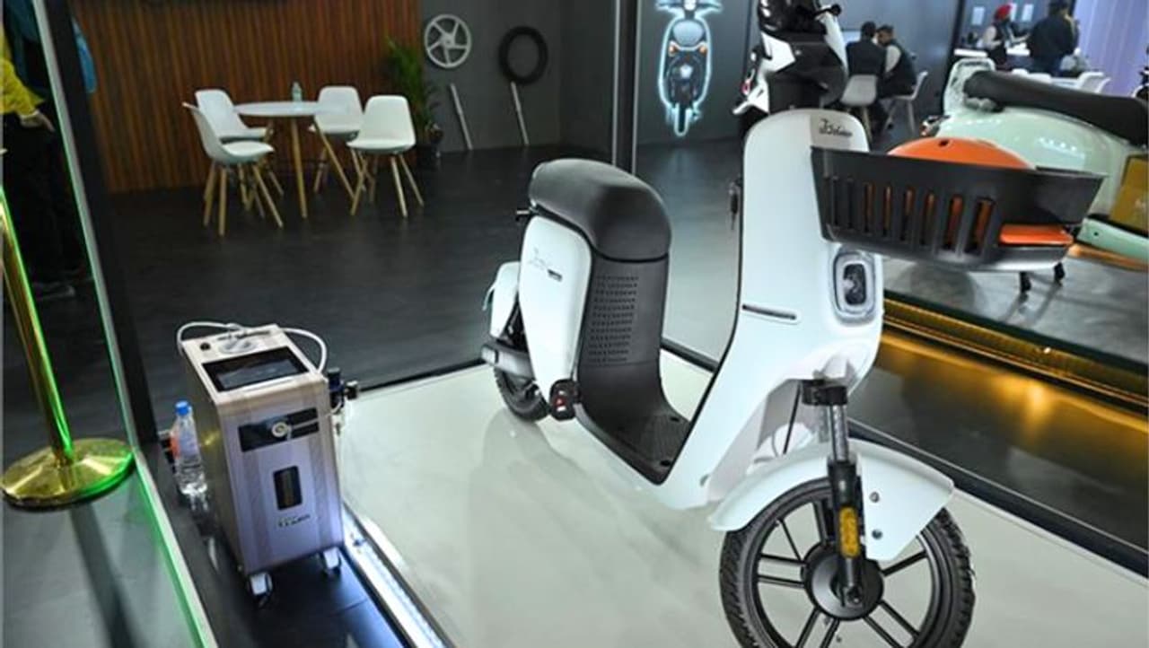 Joy Hydrogen Water Scooter Joy Hydrogen Water Scooter